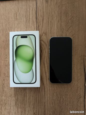 IPhone 15 Green 128go encore sous garantie