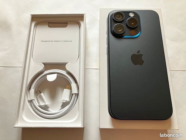 IPhone 15 Pro 256Go Titane Bleu état parfait