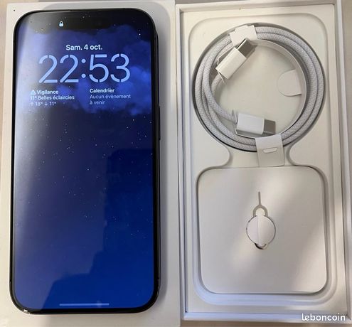 IPhone 15 Pro Bleu Nuit Comme Neuf - Sous Garantie