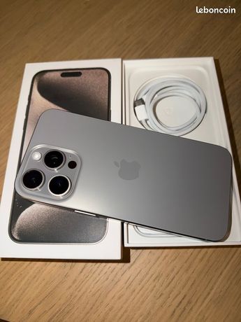 IPhone 15 Pro Max 256Go - Parfait État