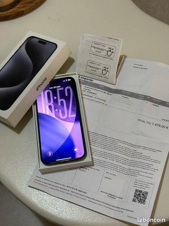 Iphone 15 Pro Max Titane Bleu 256go sous garantie