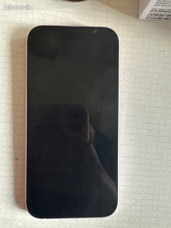 IPhone 15 rose