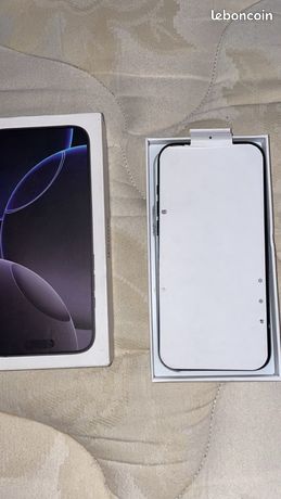 IPhone 16 pro Max intera