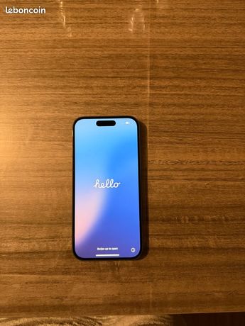 IPhone 16 vert sarcelle