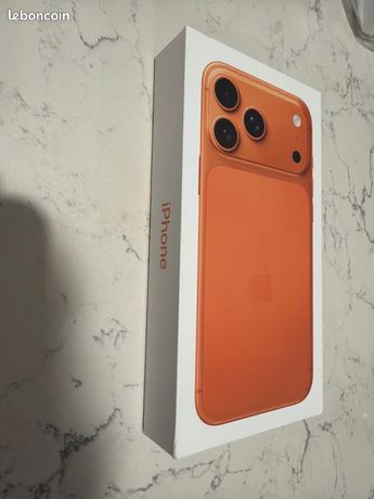 IPhone 17 Pro Max Cosmic Orange 256GB Version USA meilleure batterie Neuf jamais déballé