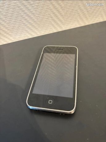 IPhone 3 8Gb