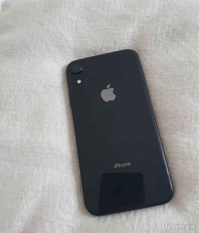 IPhone XR top