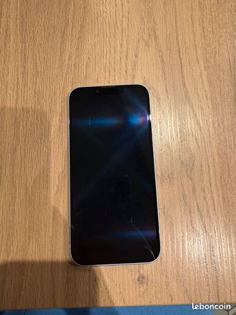 IPhone 14 mauve