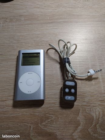 IPod Mini 2ème génération + Apple Remote A1018
