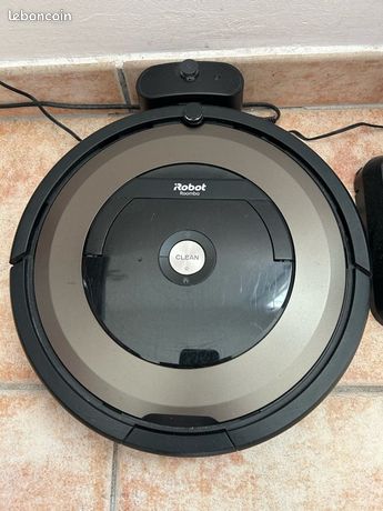 IRobot Roumba aspirateur connecté