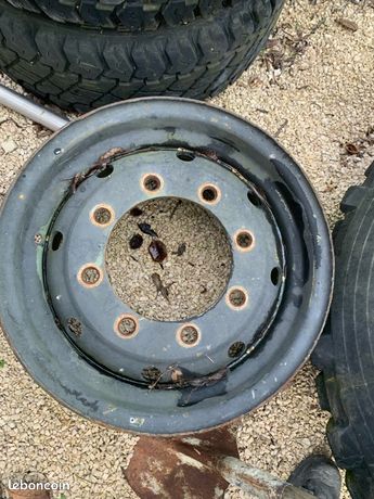 Jante 8 trous 20pouces