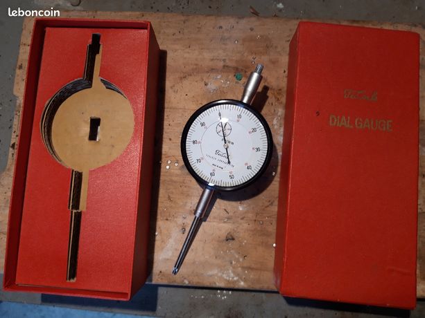Jauge À Cadran Et Indicateurs (0.0005-0.1mm) Par Teclock. Fabriqué Au Japon