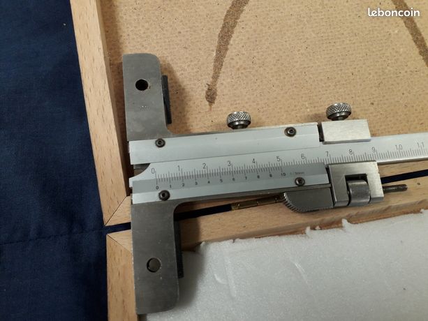 Jauge de profondeur à vernier MITUTOYO 0-200mm