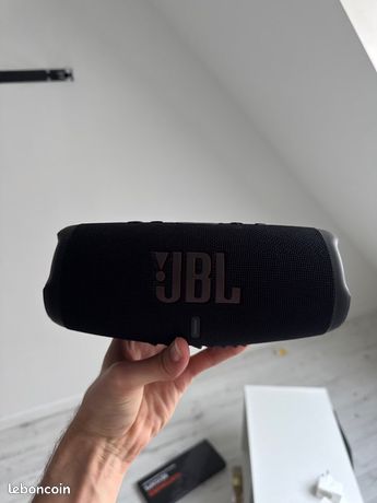 JBL Charge 5