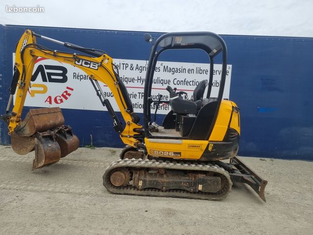 Jcb 8026 cts