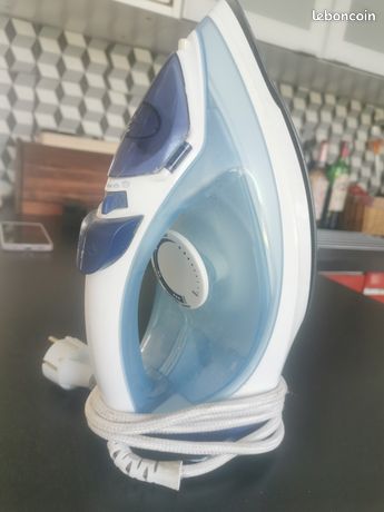 Je donne un fer à repasser PHILIPS EasySpeed Plus