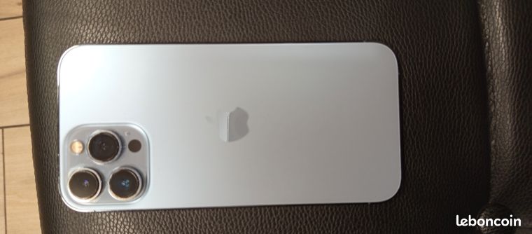 Je mets mon IPhone 14 Pro Max de 256GB en très bonne était