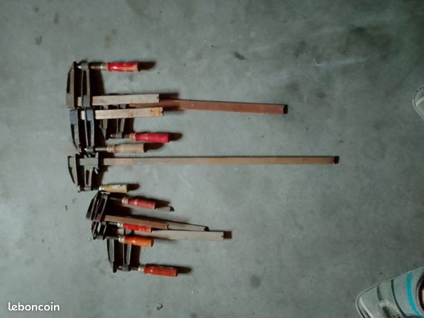Je vends un ensemble de serre-joint