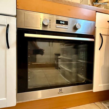 Je vends un four Electrolux en excellent état