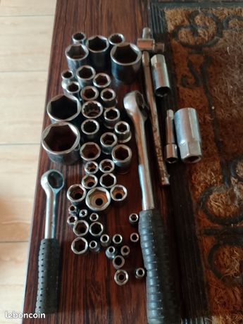 Je vends un lot de douille