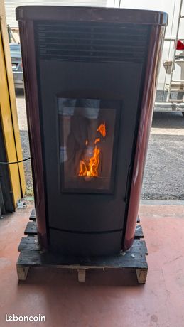 Je une poele à granulés de Invicta 9 kw