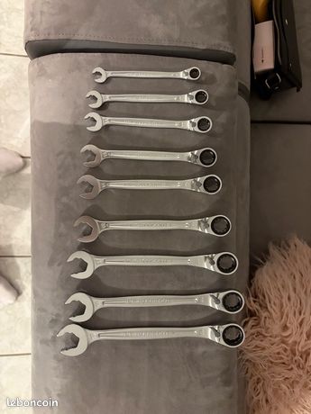Jeu de 9 clés à cliquet facom