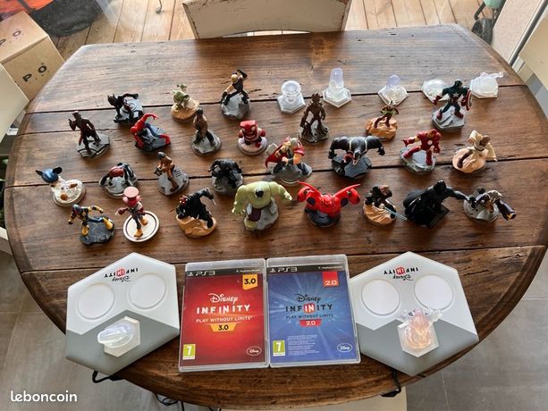 Jeu PS3 disney infinity avec 33 figurines