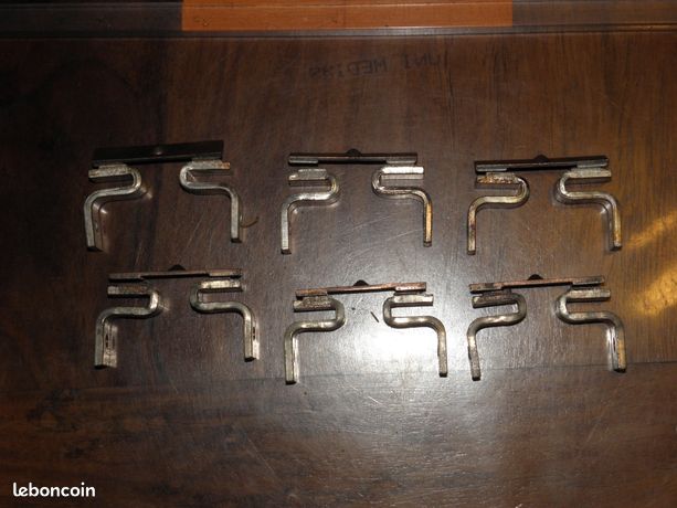 Jeux de contacts ASEA 5903 136-A . Absolument