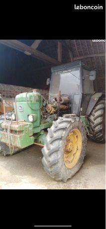 John Deere 3140