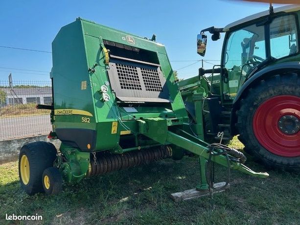 John Deere 582