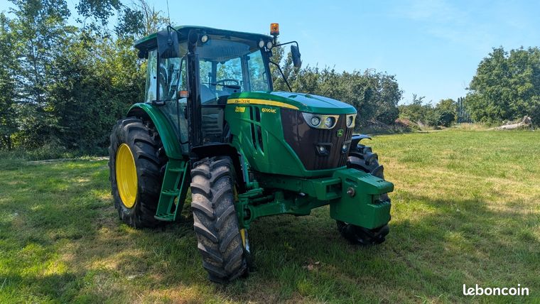 John Deere 6090