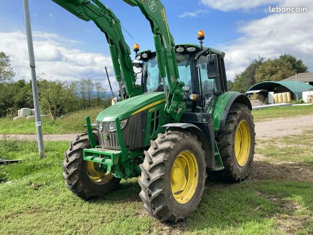 John Deere 6110M