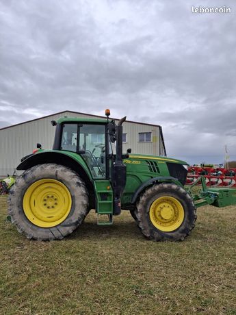 John Deere 6195M