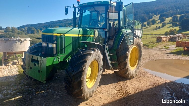 John deere 6910