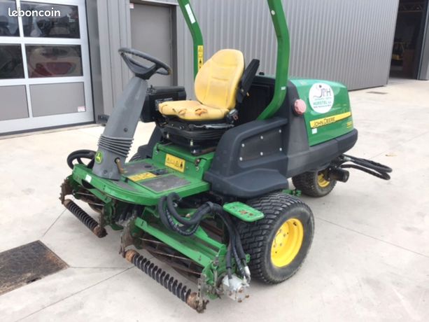 John Deere 7200 PrécisionCut