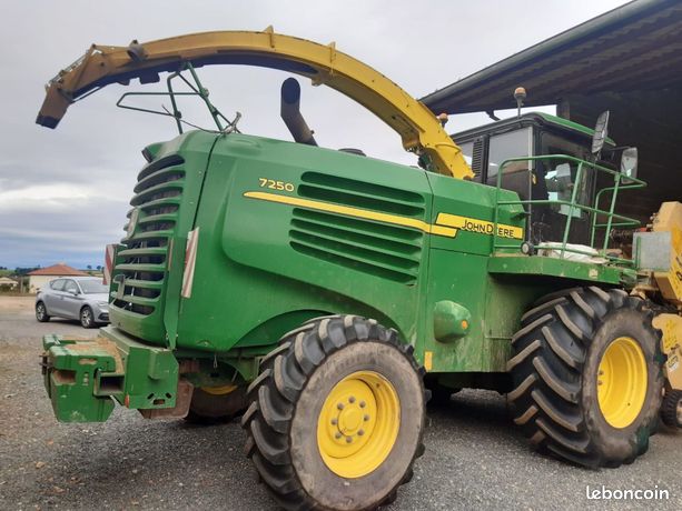 John Deere 7250