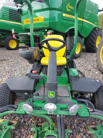 John Deere 8008