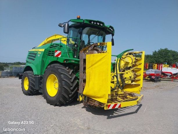 John Deere 8300 - 4RM - PRODRIVE