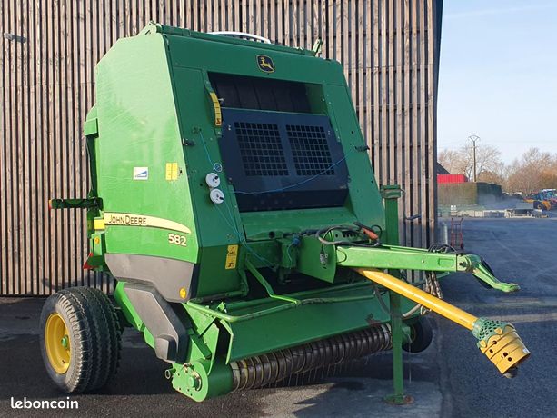 John Deere 582 ROTOFLOW