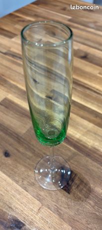 Kapri vert flute 14cl bac 60*40 verre haut 20cm