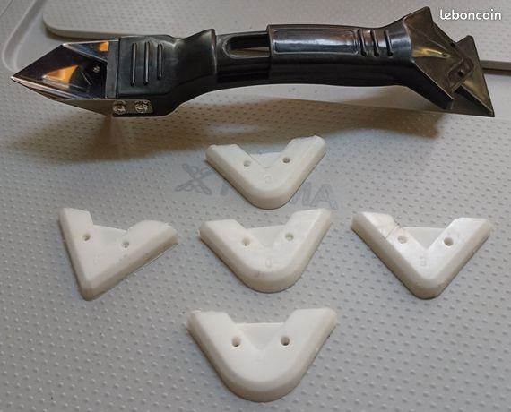 Kit 5 en 1 Outils de retrait et finition de mastic / calfeutrage