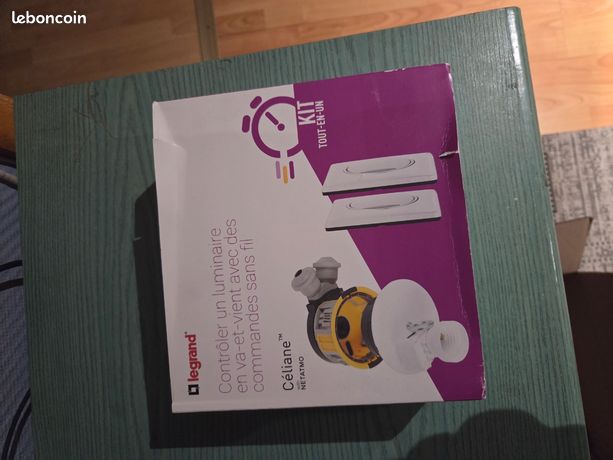 Kit avec un dcl radio legrand
