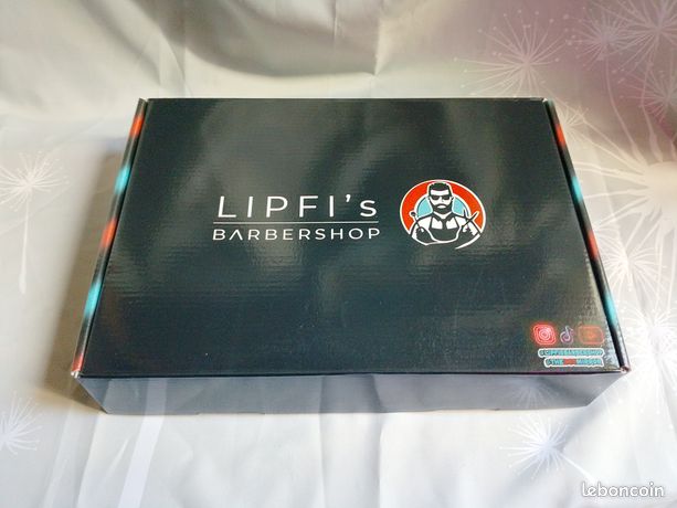 Kit de coiffure 360° avec miroir LED & trépied