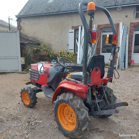 Kubota B1700 17cv