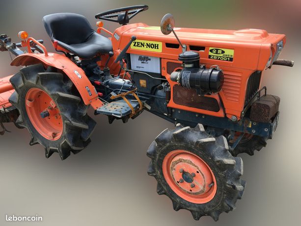 Kubota B7100