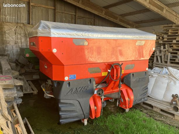 Kuhn AXIS 40.2