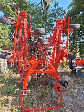 Kuhn GF 8702