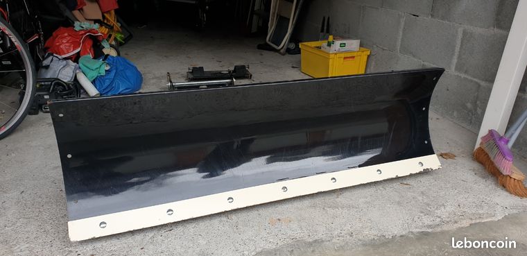 Lame de déneigement Quad