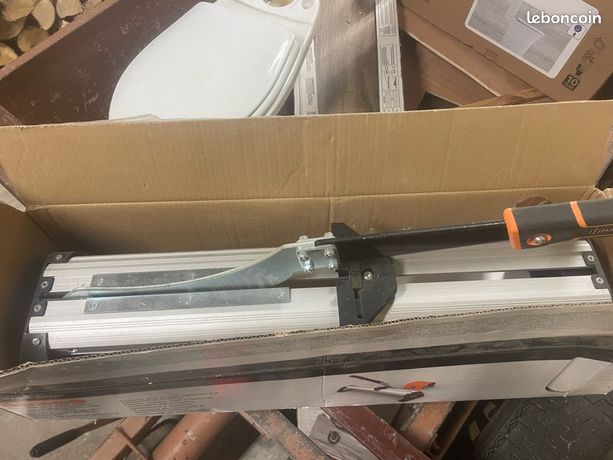 Lame pour découper le parquet / Lame PVC