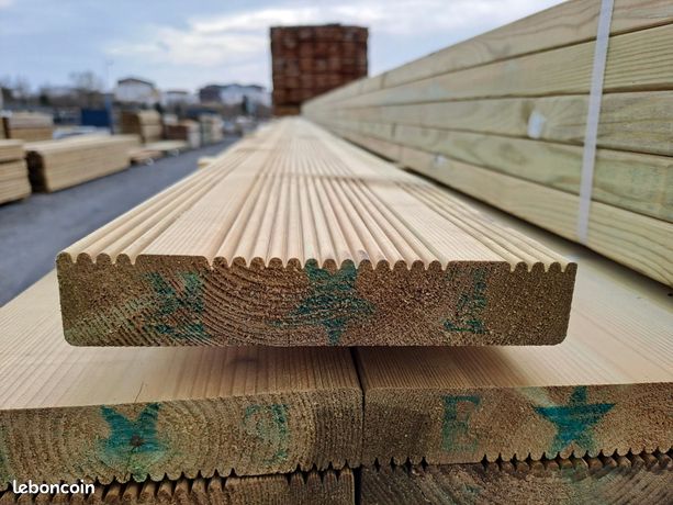 Lames terrasse pin du nord